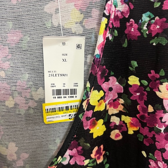 Lands' End Floral swim cover up Dress in Black and Pink NWT size XL women’s - Picture 4 of 8